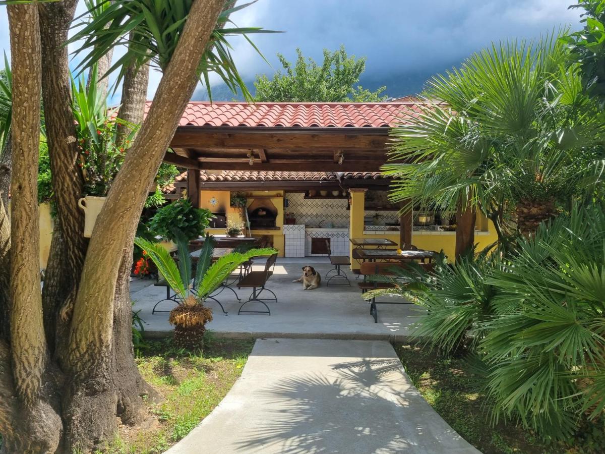 Il Ruscello Bed & Breakfast Маратеа Екстериор снимка